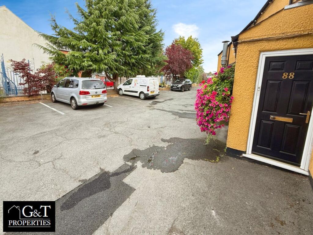 Additional image 12 of Flat Above Stourbridge Road