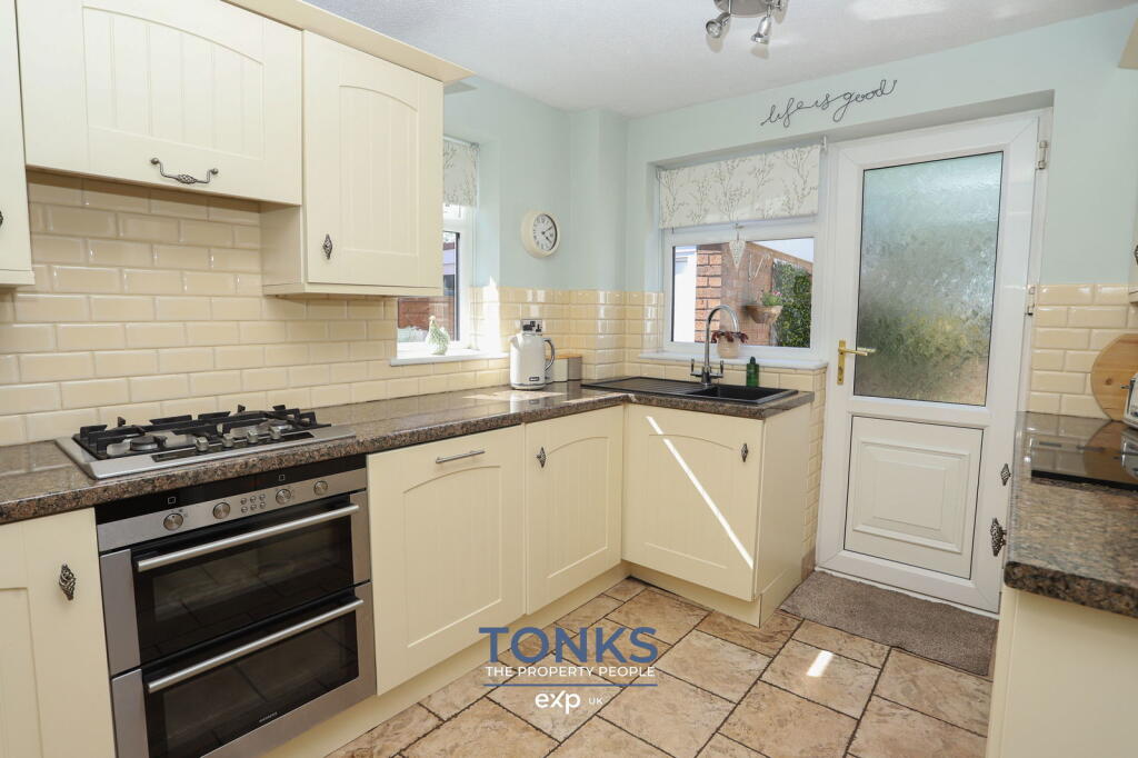 Additional image 5 of Cul de sac with plenty of living space - Moorfield Drive, Halesowen, B63 3TG