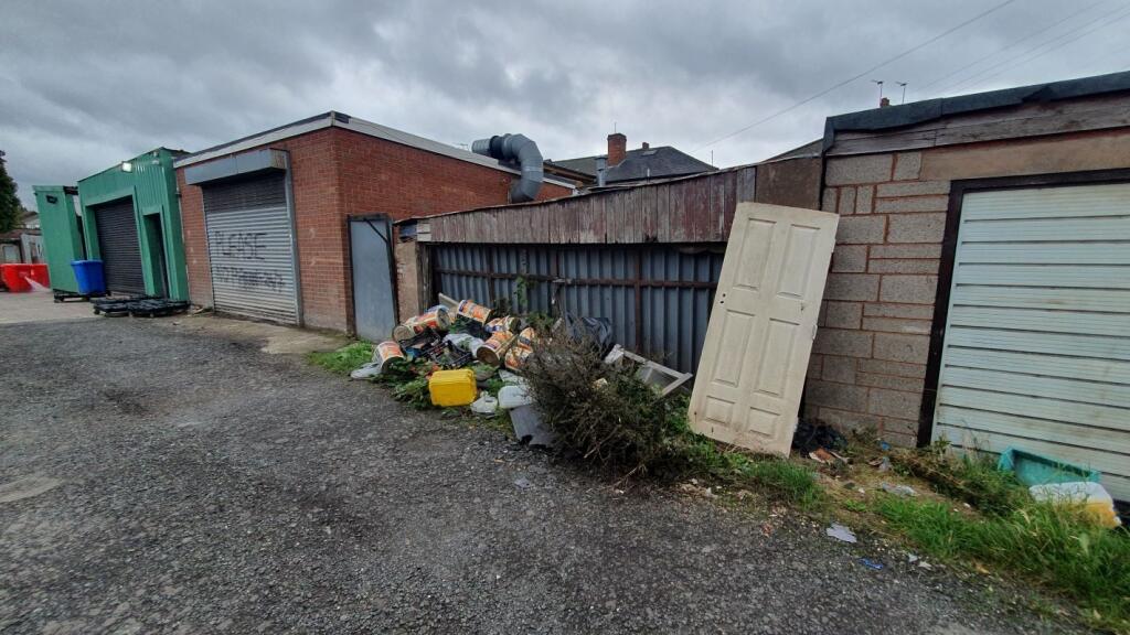 Additional image 27 of 156 Birmingham Road, Oldbury, West Midlands, B69 4EH