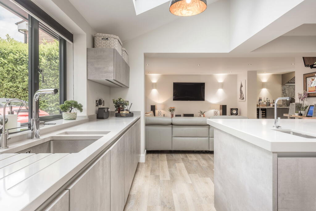 Additional image 6 of Grasmere Avenue, Little Aston