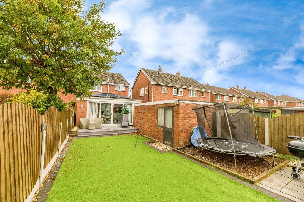 Additional image 29 of Rayford Drive, West Bromwich, B71