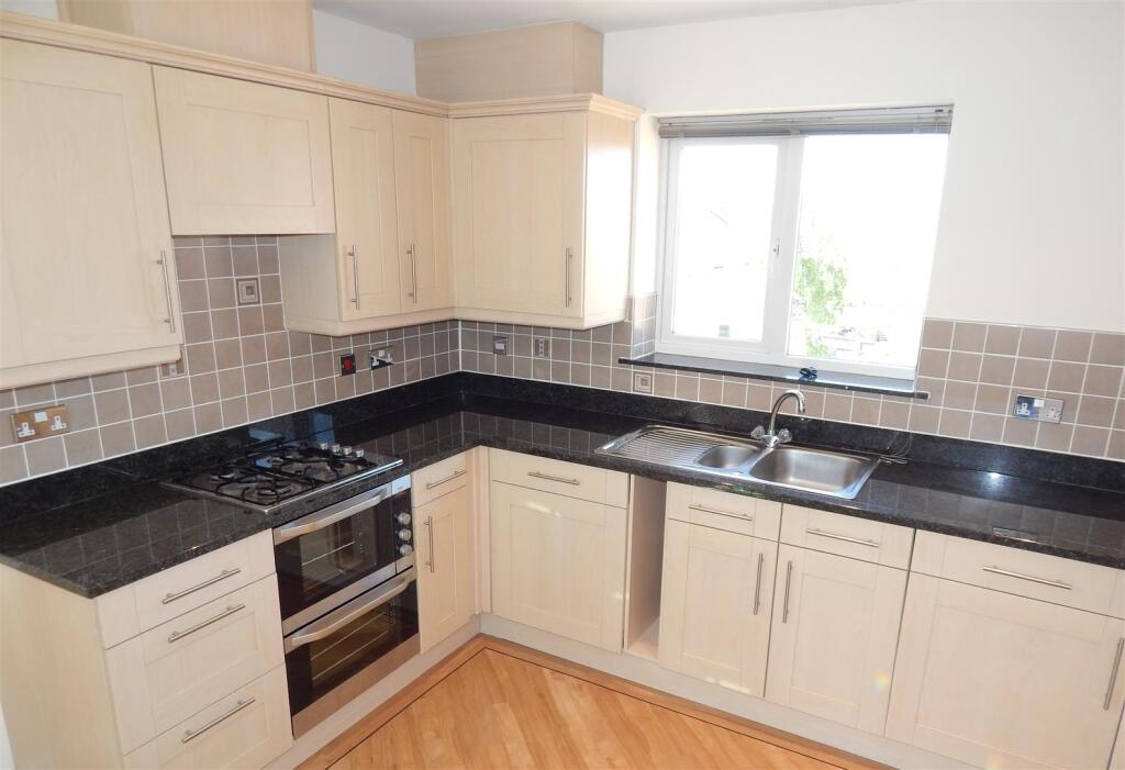 Additional image 12 of Newton Square, Bromsgrove