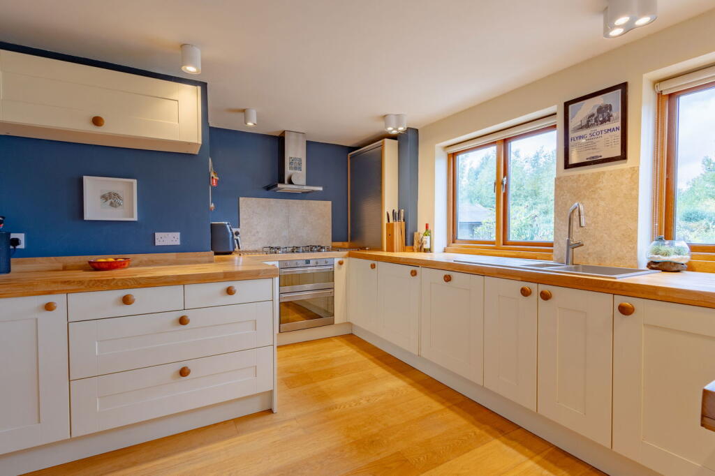 Additional image 7 of Mill Close, Broom B50 4HT