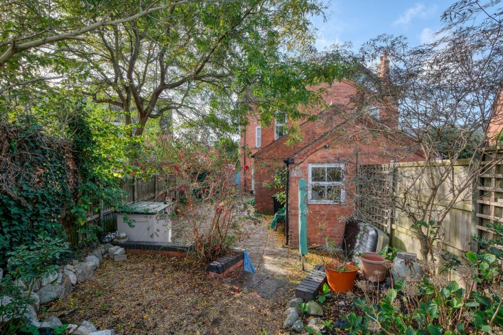 Additional image 14 of The Crescent, Bromsgrove, B60