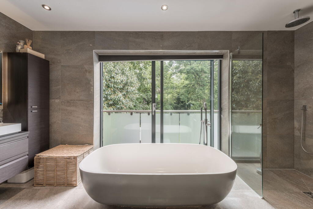 Additional image 30 of Grasmere Avenue, Little Aston