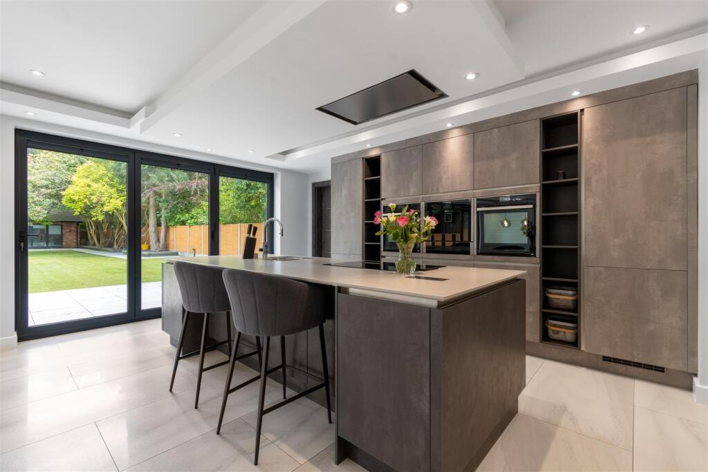 Additional image 9 of Featherston Road, Streetly, Sutton Coldfield