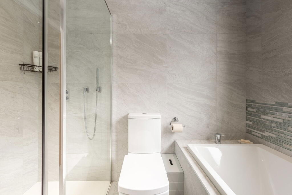 Additional image 48 of Grasmere Avenue, Little Aston