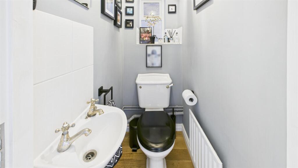 Additional image 11 of Ross, Rowley Regis