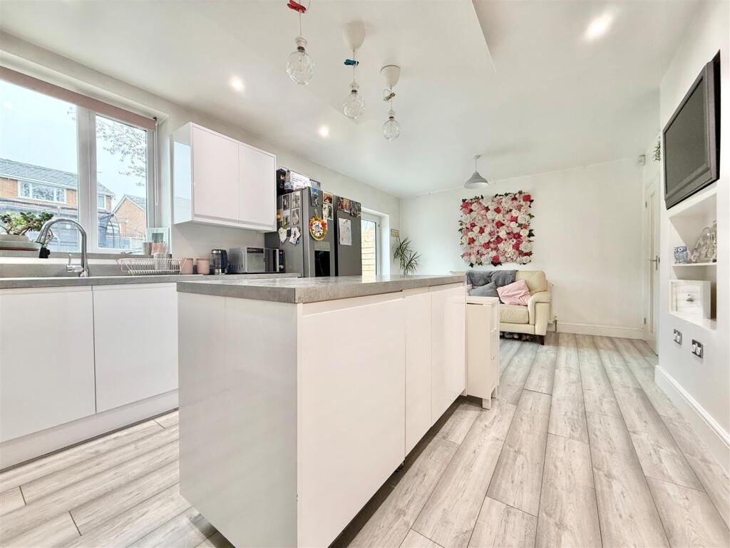 Additional image 8 of Goodwyn Avenue, Oldbury