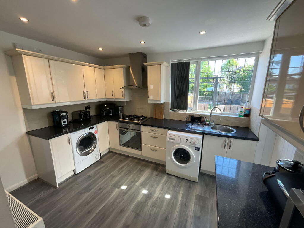 Additional image 4 of HALESOWEN, Wall Well