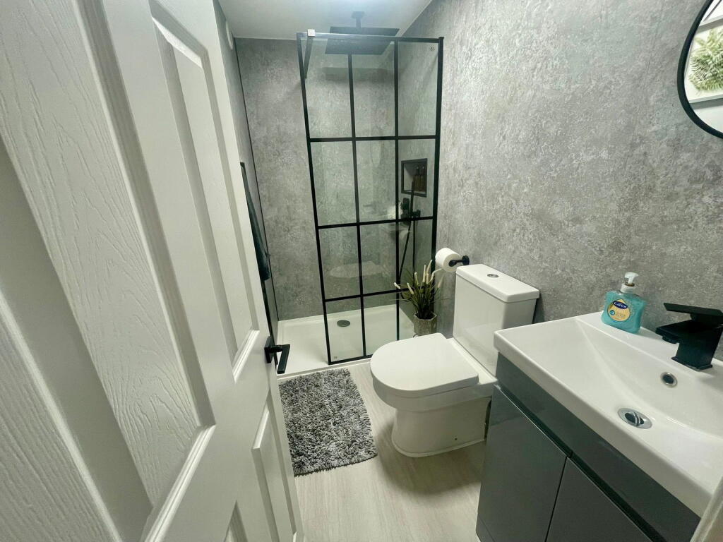 Additional image 8 of Wilson Road, Oldbury, B68 9JW