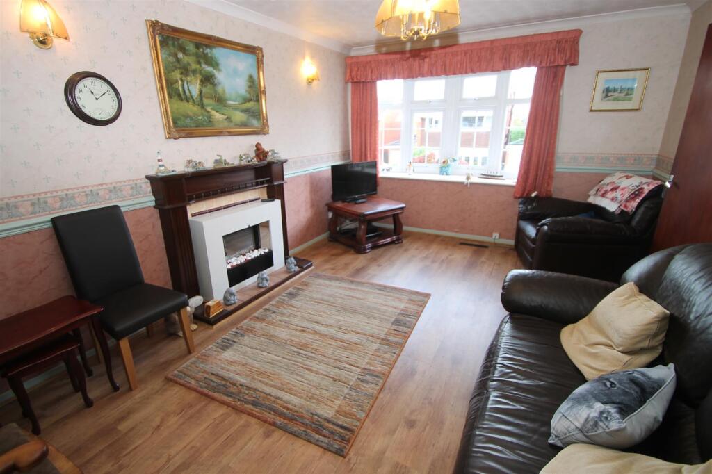 Additional image 2 of Ennerdale Drive, Halesowen