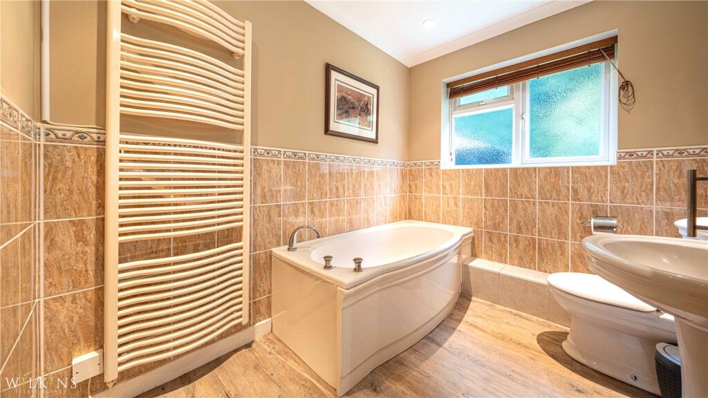 Additional image 18 of Stoneleigh Close, Sutton Coldfield, West Midlands, B74