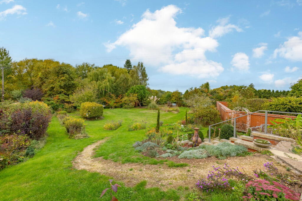 Additional image 28 of Mill Close, Broom B50 4HT