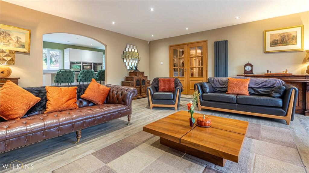 Additional image 4 of Stoneleigh Close, Sutton Coldfield, West Midlands, B74