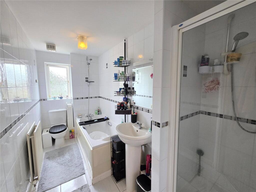 Additional image 8 of Stratford Gardens, Bromsgrove, B60