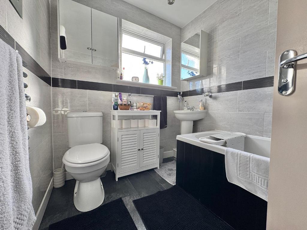 Additional image 21 of Coles Lane, West Bromwich, B71 2QL