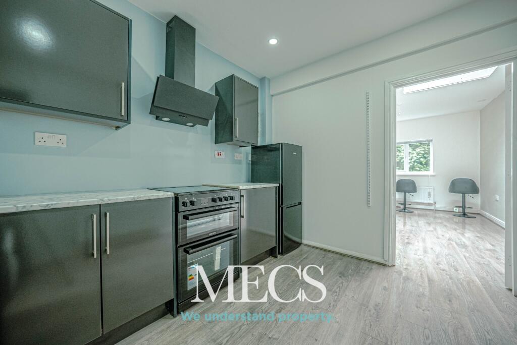 Additional image 3 of 612a Bearwood Road, Smethwick, West Midlands, B66 4BW