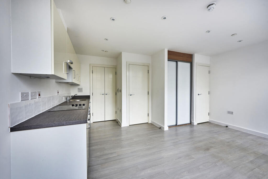 Additional image 6 of Nellis Hall, Newsom Place, St Albans, Herts, AL1