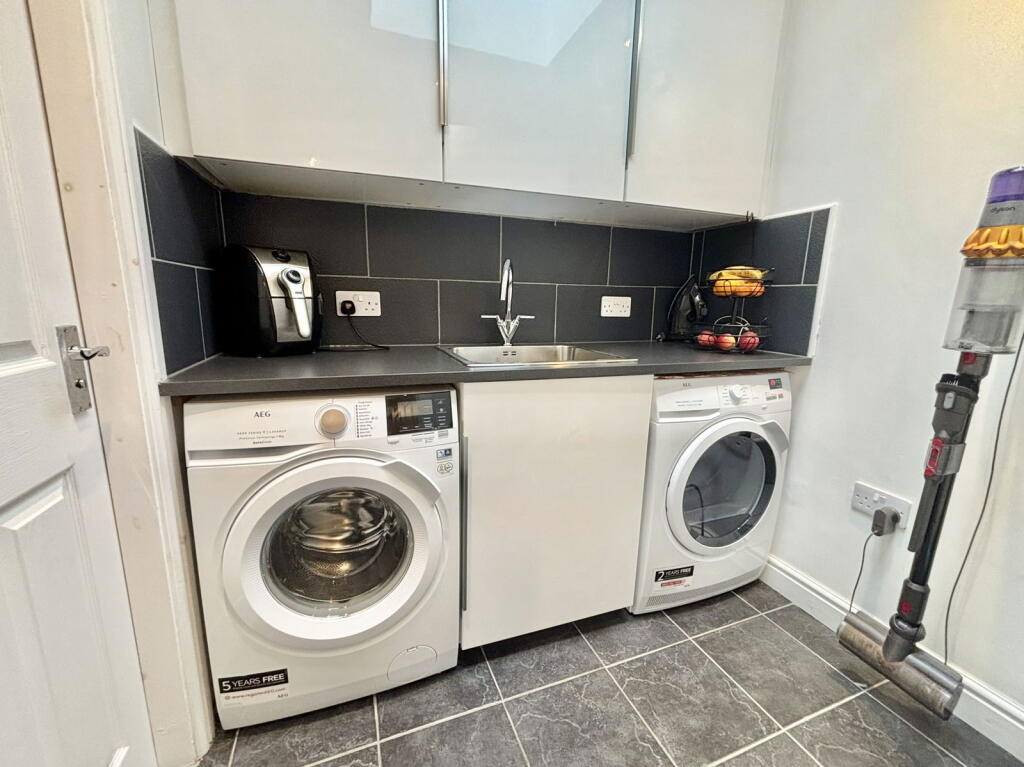 Additional image 8 of Yoxall Road, Shirley