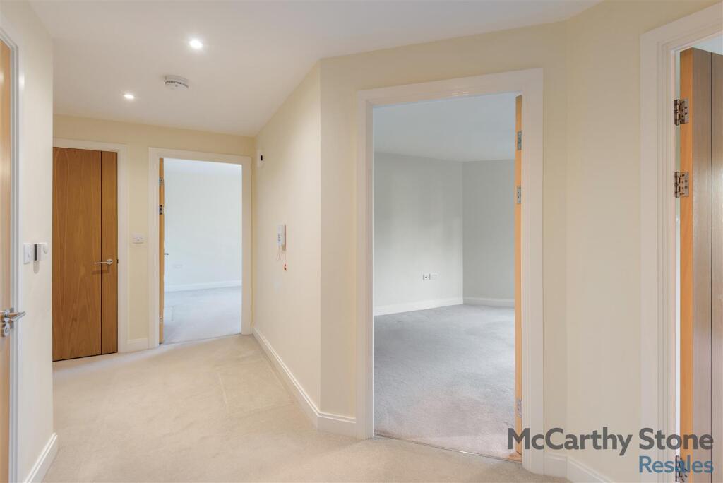 Additional image 14 of London Road, St. Albans