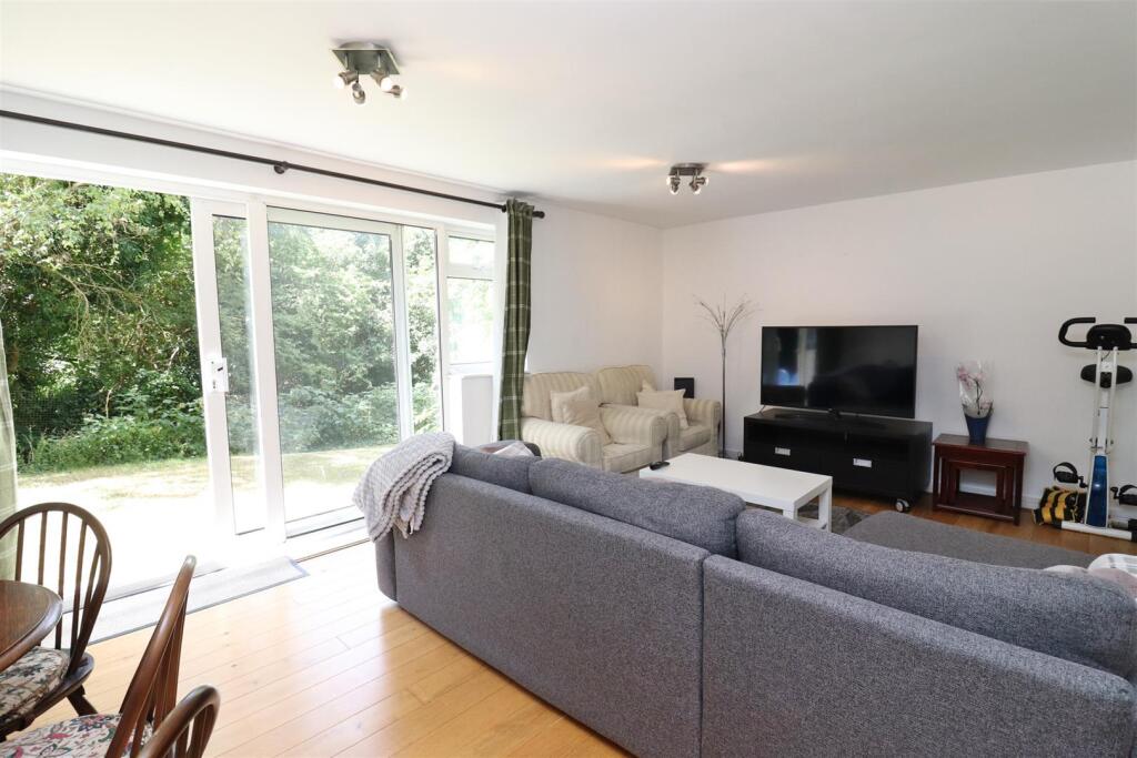 Additional image 19 of Riverside Road, St. Albans