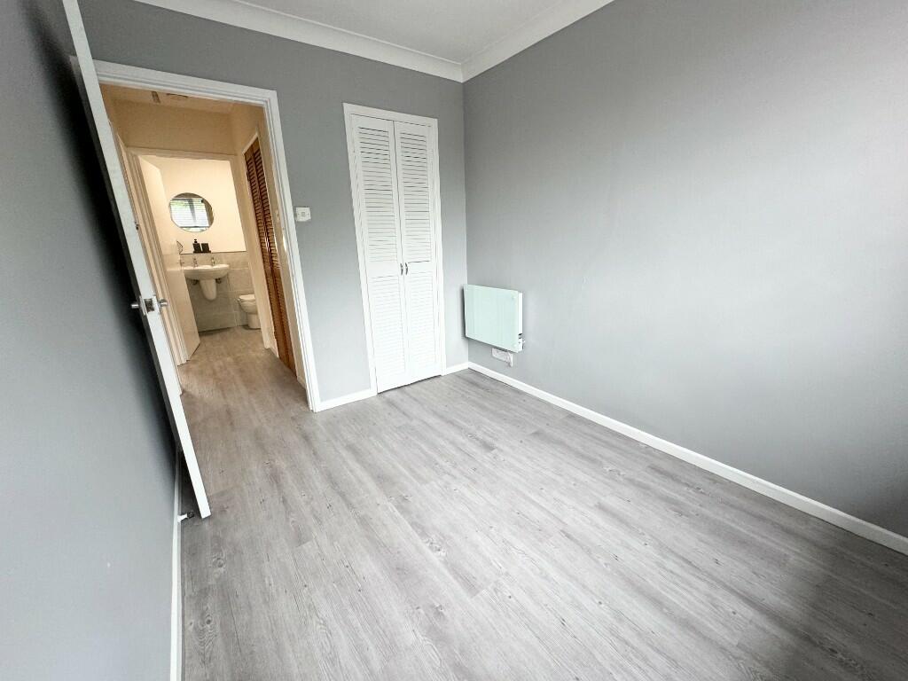 Additional image 11 of Cheswick Way, B90