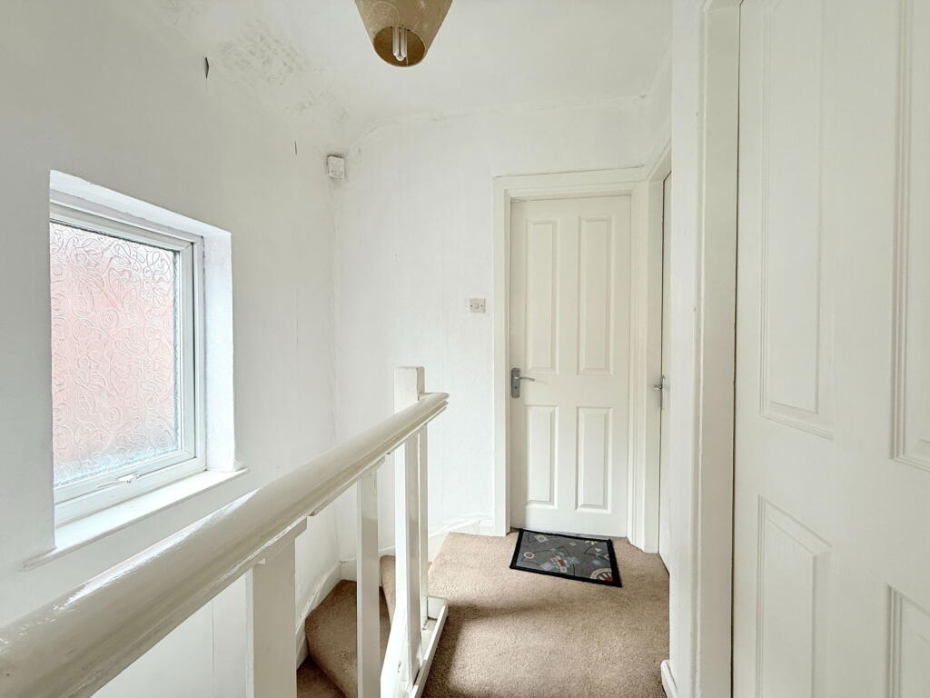 Additional image 9 of Wiseacre Croft, Shirley