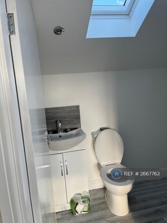 Additional image 6 of Studley, B807hj, B80