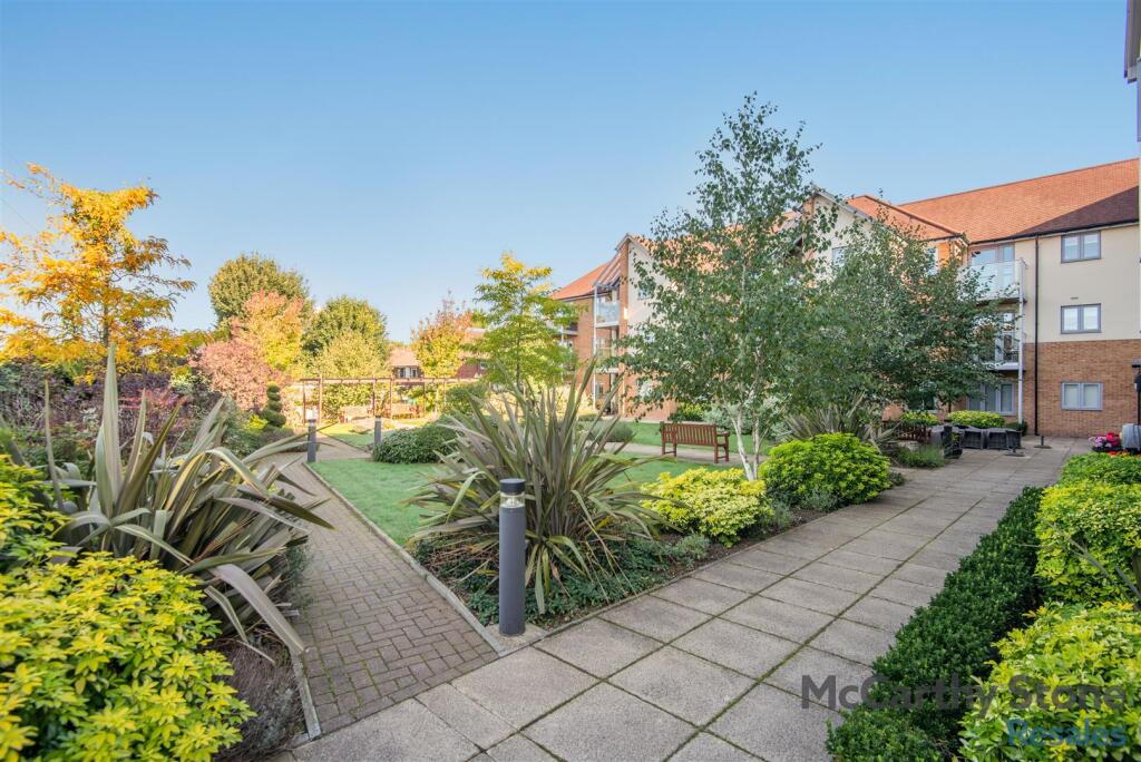 Additional image 31 of London Road, St. Albans