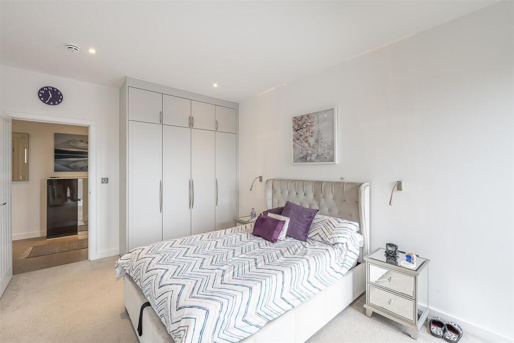 Additional image 12 of Grosvenor Road, St. Albans