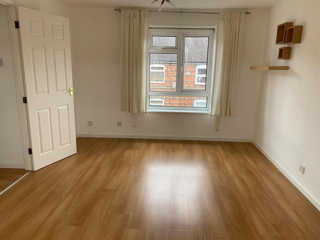 Additional image 6 of School Street