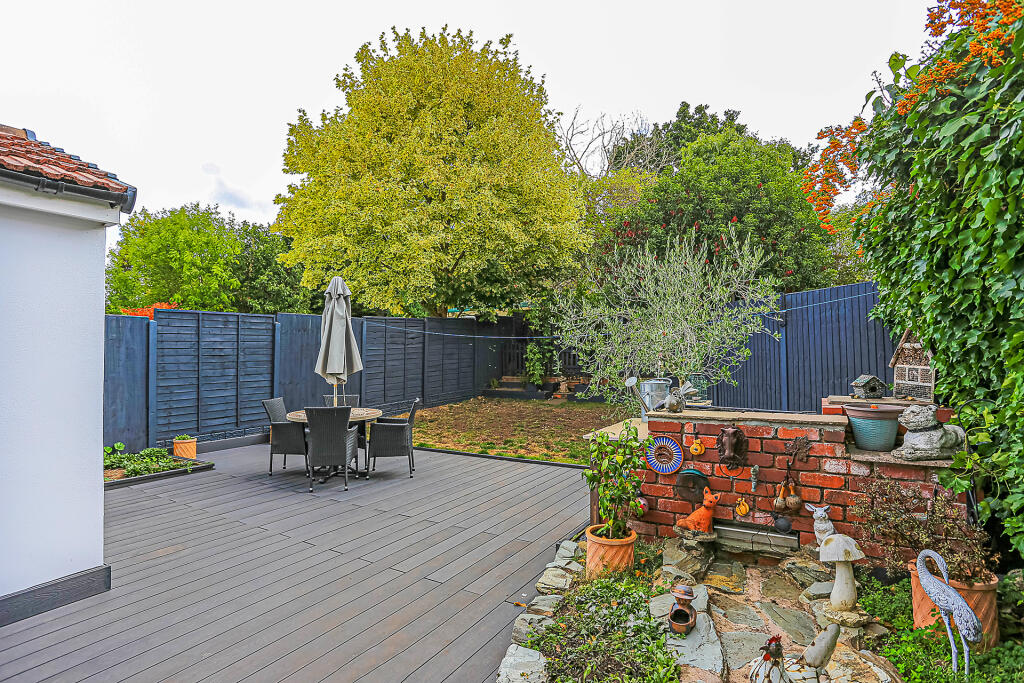 Additional image 27 of Greyfort Crescent, Solihull