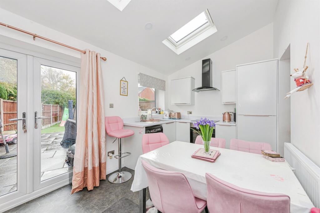 Additional image 8 of Glendale Court, Wilnecote, Tamworth