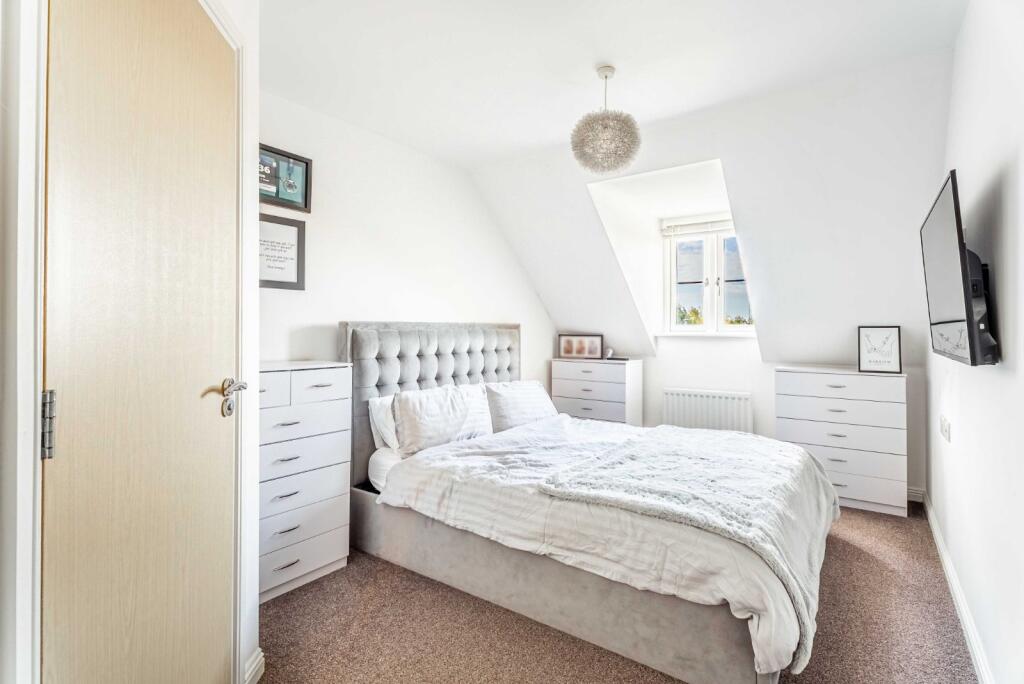 Additional image 7 of Avian Avenue, Curo Park, St. Albans, Hertfordshire, AL2