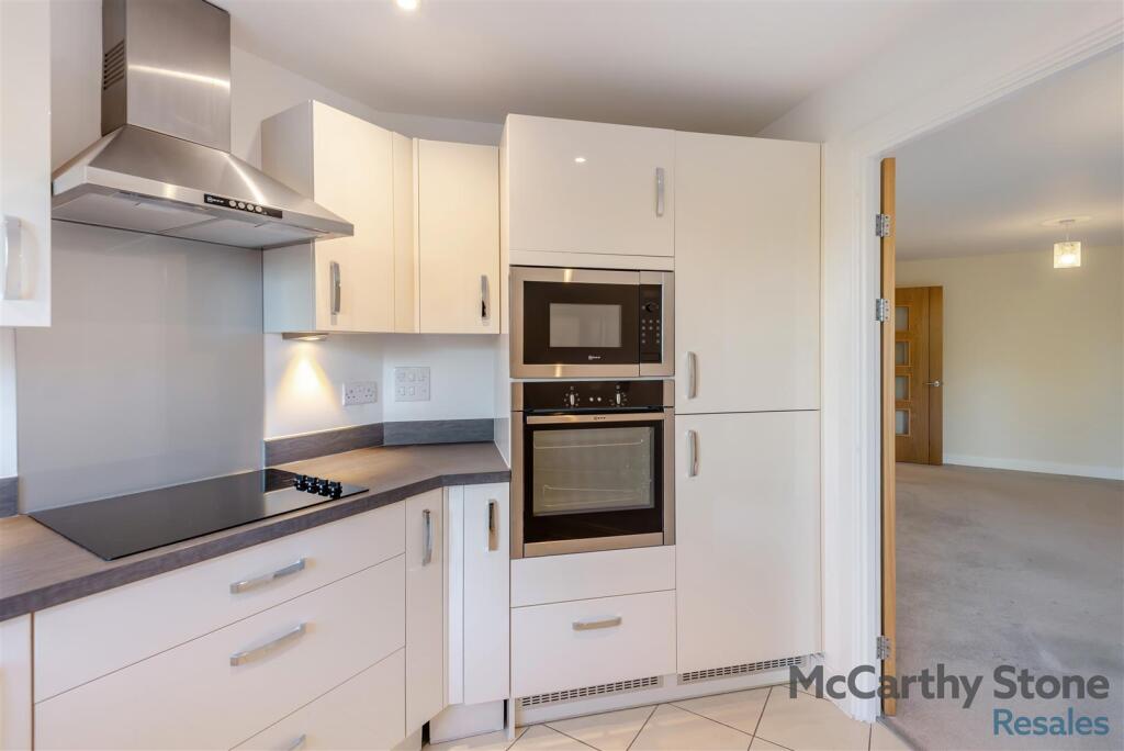 Additional image 25 of London Road, St. Albans