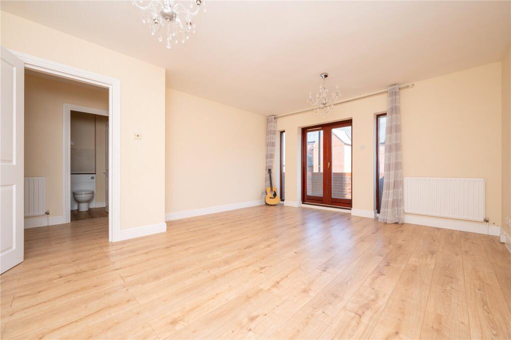 Additional image 3 of Ashtree Court, St. Albans, Hertfordshire