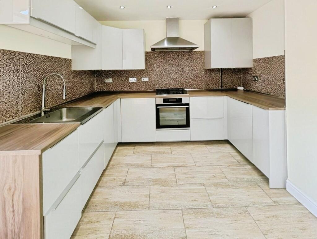 Additional image 15 of Elms Close, Solihull B91 2ND