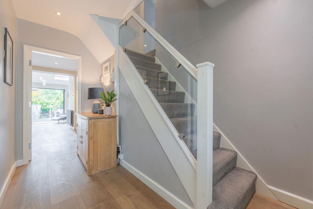 Additional image 43 of Greyfort Crescent, Solihull, B92 8DN