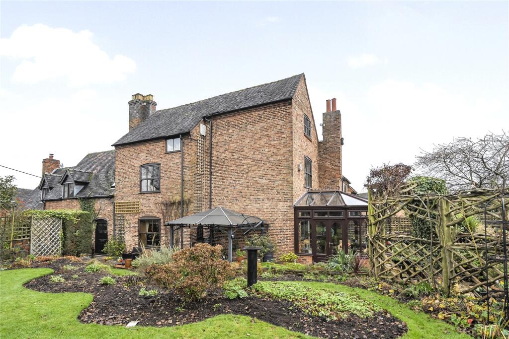 Additional image 23 of Church Farm Mews, Dosthill, Tamworth, Staffordshire, B77