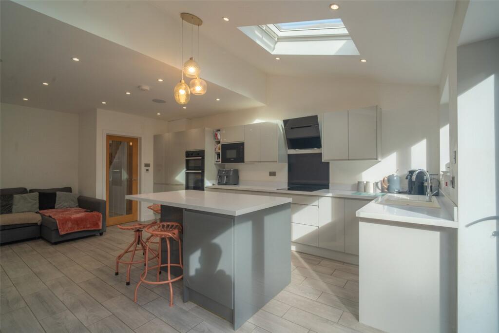 Additional image 10 of Clinton Road, Shirley, Solihull, West Midlands, B90