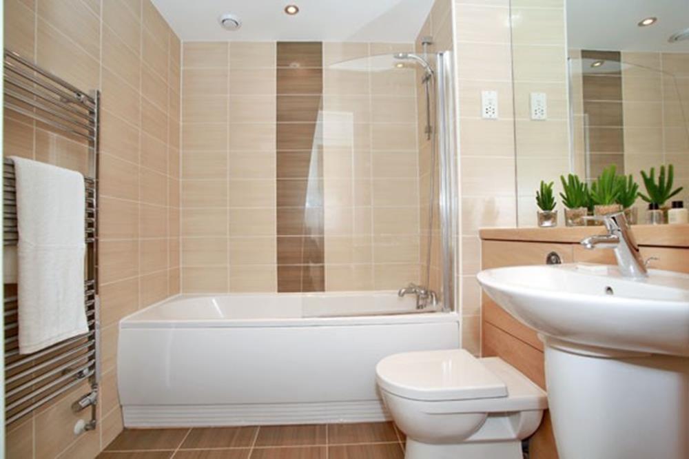 Additional image 5 of Mackie Place, Top Floor, AB32