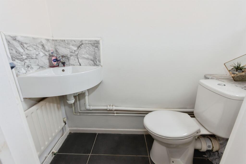 Additional image 7 of Cedar Road, Redditch