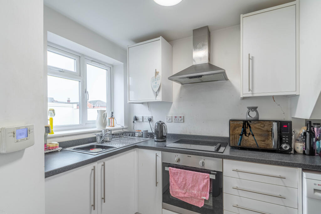 Additional image 10 of Summers Mews, Studley, Warwickshire, B80