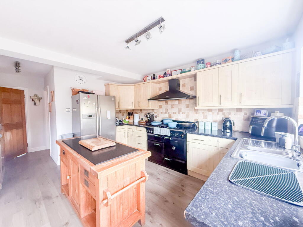 Additional image 24 of Berkekeley Road, Shirley, B90