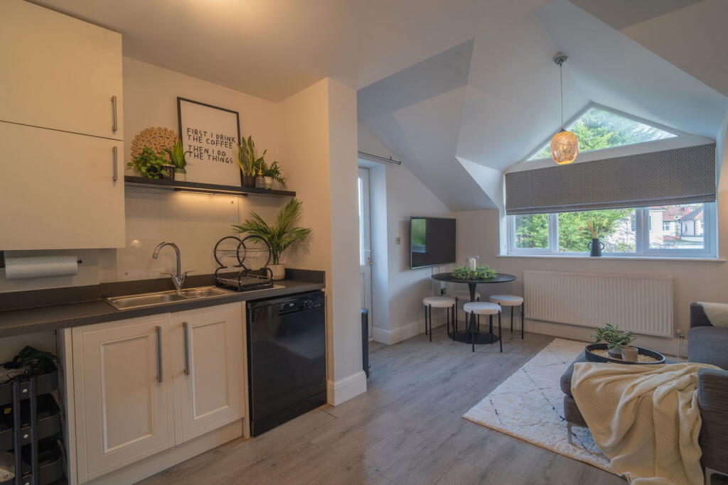 Additional image 6 of Bablake Croft, Solihull, B92 8RP