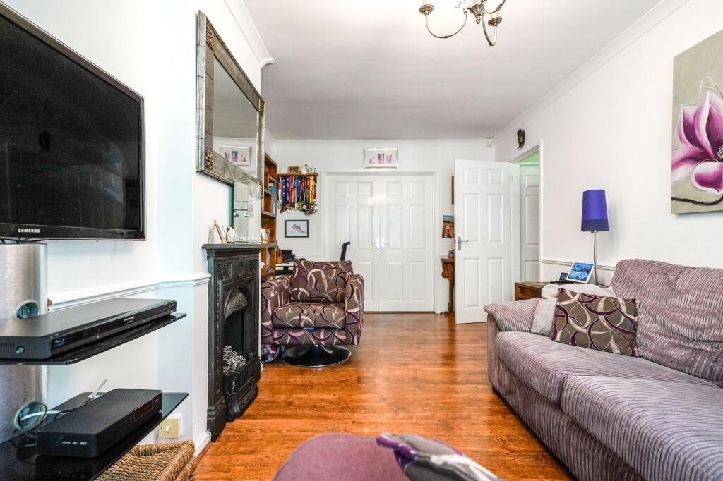 Additional image 7 of Ufton Crescent, Shirley