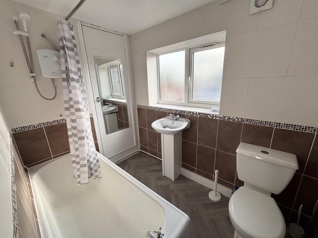 Additional image 5 of Stratford Road, Shirley