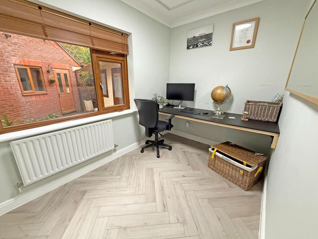 Additional image 22 of Hitherside, Dickens Heath, Solihull, B90 1RT