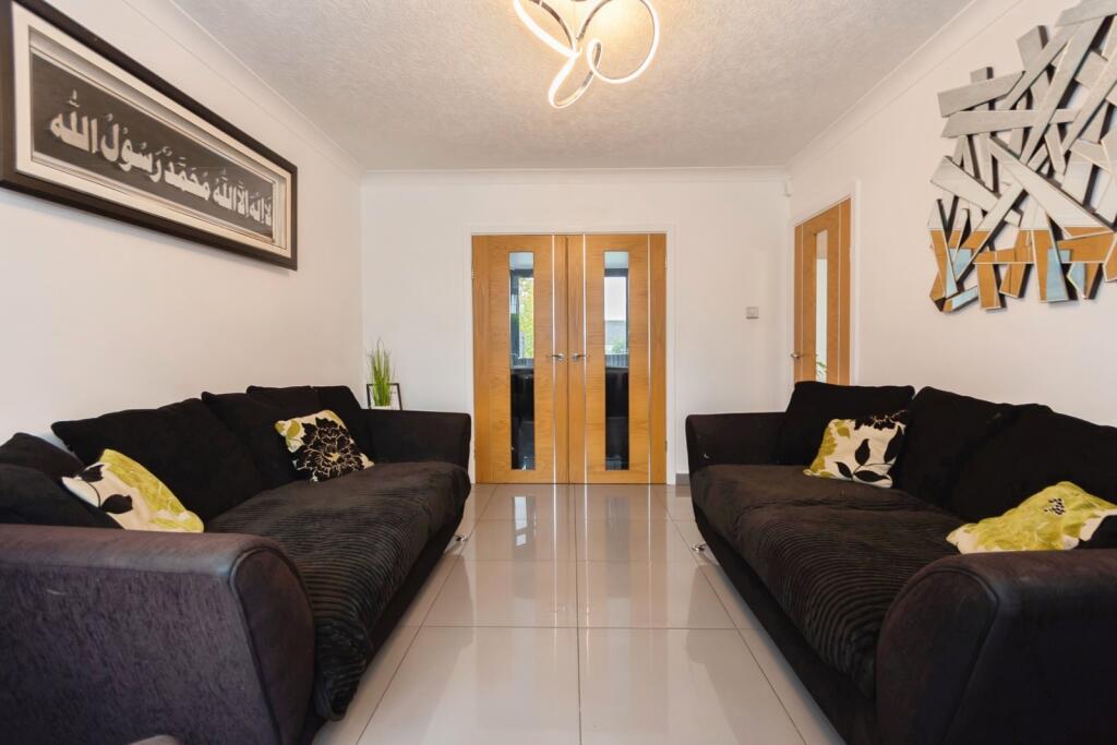 Additional image 4 of Wagon Lane, Solihull, West Midlands, B92